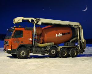 lujabetoni-auto_hihna