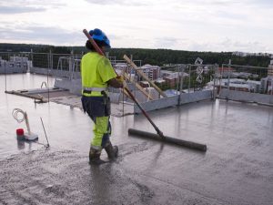 HT betonin tiivistys ja tasaus